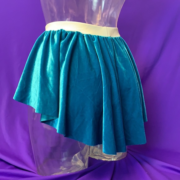 Skating/Dance (Adult) Skirt AquaVelvet Peplum NEW - Picture 5 of 9